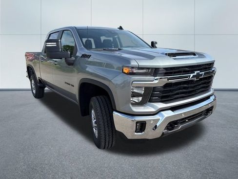 New 2026 Chevrolet Silverado 2500 LT w/ All Star Edition AWD/4WD image 6