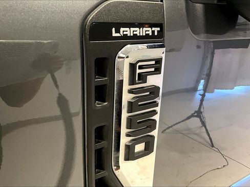 Used 2026 Ford F250 Lariat AWD/4WD image 25