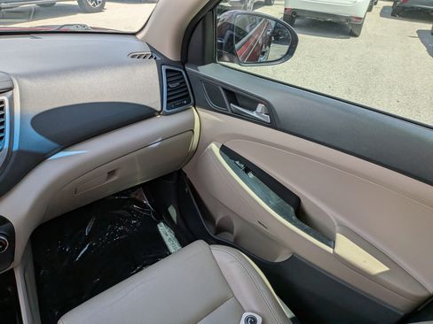 Used 2017 Hyundai Tucson Limited FWD image 18