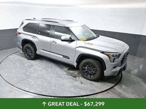 Used 2024 Toyota Sequoia Platinum image 18