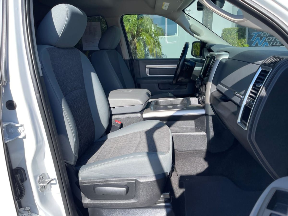 Used 2017 RAM 1500 Big Horn RWD image 26
