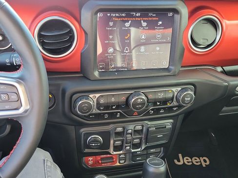 Certified 2020 Jeep Gladiator Rubicon image 7