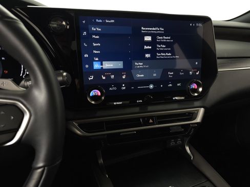 Certified 2023 Lexus RX 350 w/ Accessory Package (Z1) image 25