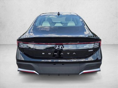 New 2026 Hyundai Sonata Blue FWD image 5