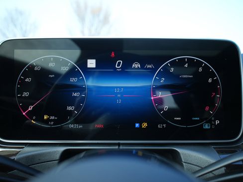 New 2026 Mercedes-Benz C 300 4MATIC Sedan image 17