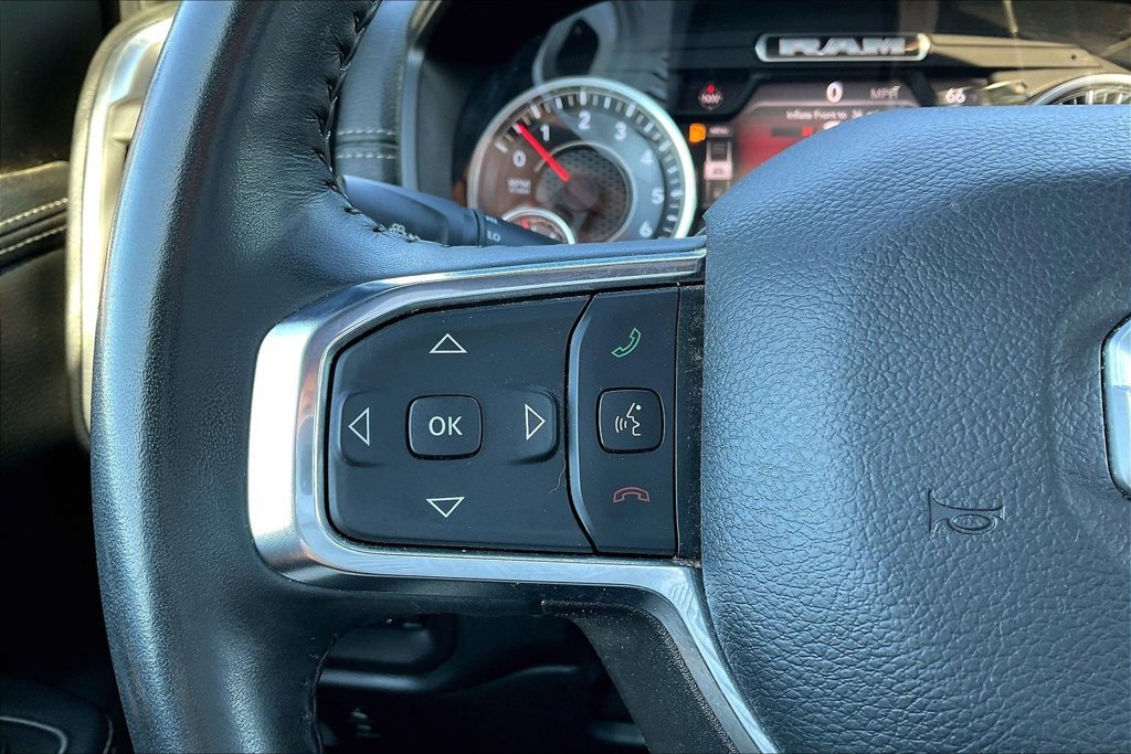 Used 2024 RAM 1500 Laramie AWD/4WD image 9