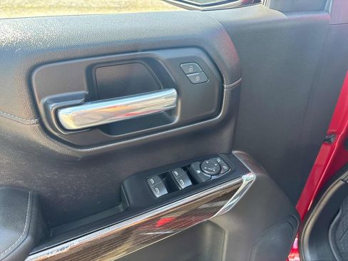 Used 2019 Chevrolet Silverado 1500 RST AWD/4WD image 10