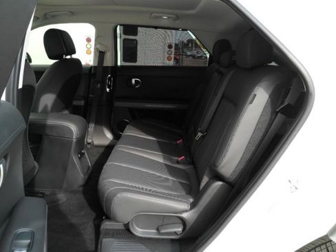 Used 2024 Hyundai Ioniq 5 Limited image 22