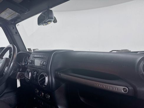 Used 2017 Jeep Wrangler Unlimited Sport w/ Quick Order Package 24S image 25