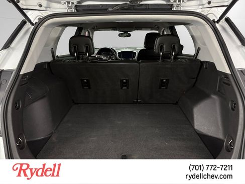 Used 2019 GMC Terrain SLT AWD/4WD image 16