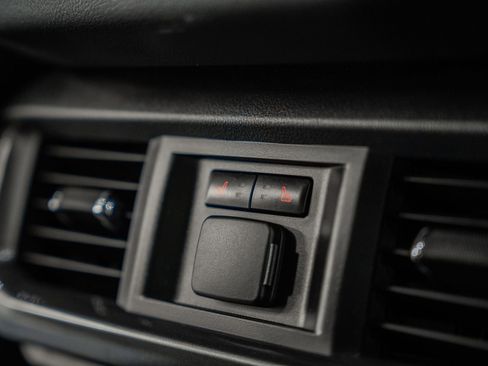 Certified 2023 Ford F150 Lariat w/ Equipment Group 502A High image 43