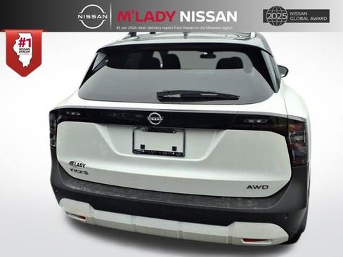 New 2026 Nissan Kicks SV image 6