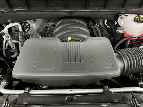 Used 2023 Chevrolet Silverado 1500 LTZ w/ LTZ Convenience Package II AWD/4WD image 25