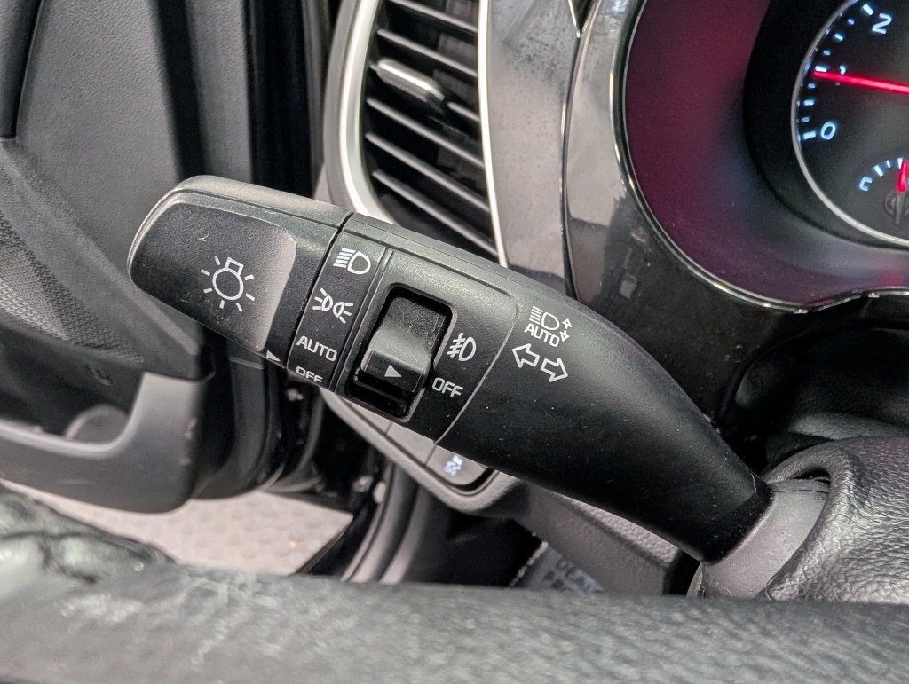 Certified 2021 Kia Seltos EX AWD/4WD image 18