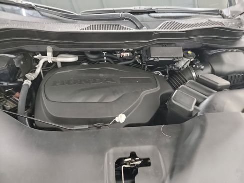 Certified 2022 Honda Pilot Touring image 25