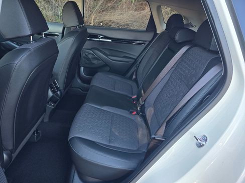 New 2026 Kia Seltos S FWD image 4