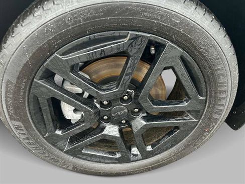 Used 2025 Kia Telluride SX Prestige X-Line image 9