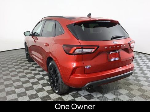 Certified 2023 Ford Escape ST-Line Elite AWD/4WD image 7