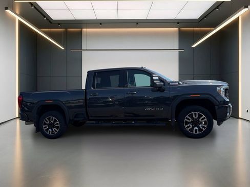 Used 2020 GMC Sierra 2500 AT4 w/ AT4 Premium Package AWD/4WD image 7