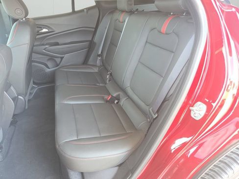 Used 2025 Chevrolet Trax RS w/ Driver Confidence Package FWD image 12