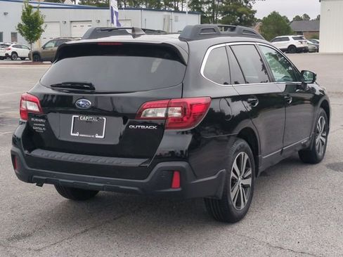 Used 2019 Subaru Outback 2.5i Limited w/ Popular Package #2 image 3