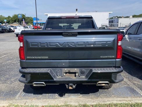 Used 2020 Chevrolet Silverado 1500 Custom Trail Boss w/ Custom Convenience Package AWD/4WD image 5