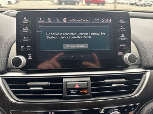 Used 2021 Honda Accord Touring image 26
