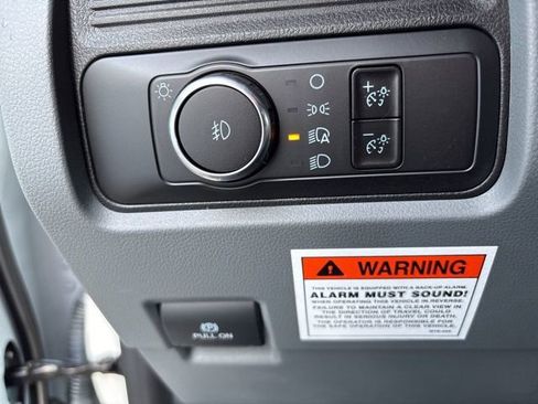 New 2023 Ford F550 4x4 Regular Cab Super Duty image 23