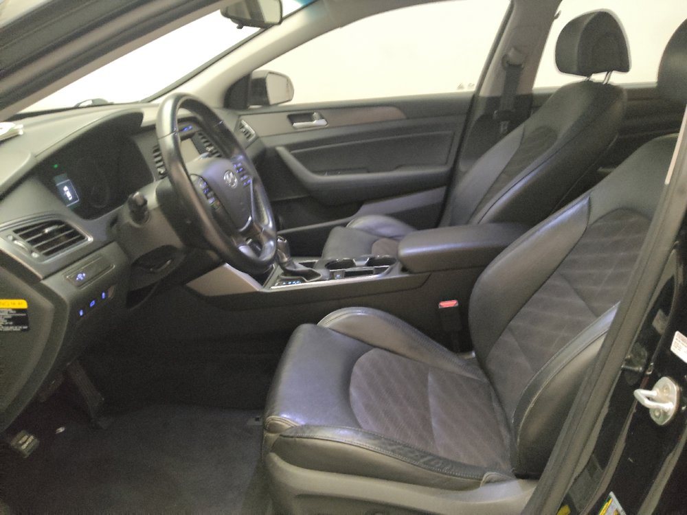 Used 2017 Hyundai Sonata Sport w/ Value Edition Package 02 FWD image 17