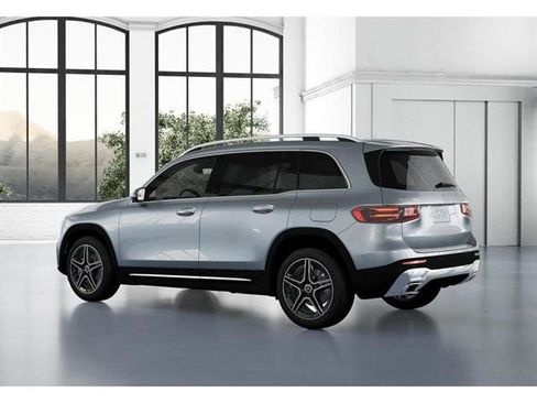 New 2026 Mercedes-Benz GLB 250 4MATIC image 29