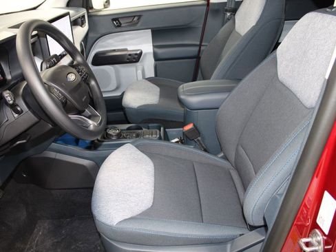 New 2026 Ford Maverick XLT image 18