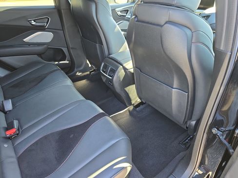 Used 2023 Acura RDX A-Spec image 11