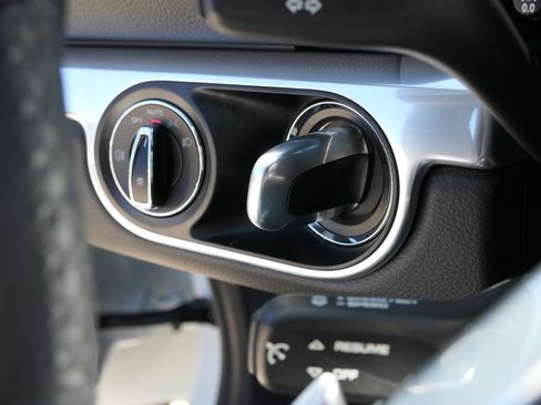 Used 2024 Porsche 718 Boxster RWD image 16