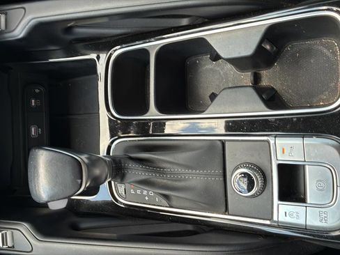 Used 2024 Kia Telluride S w/ S Sunroof Package FWD image 33