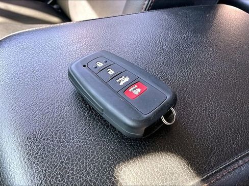 Used 2023 Toyota 4Runner TRD Off-Road Premium w/ Off Road Premium Plus Package image 34