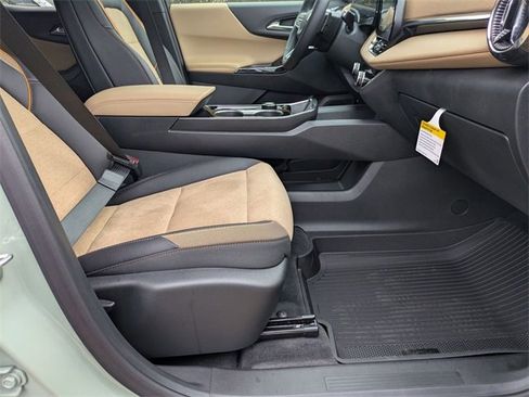 New 2026 Chevrolet Equinox ACTIV w/ Safety and Technology Package image 39