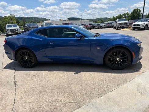 Used 2019 Chevrolet Camaro LS RWD image 9