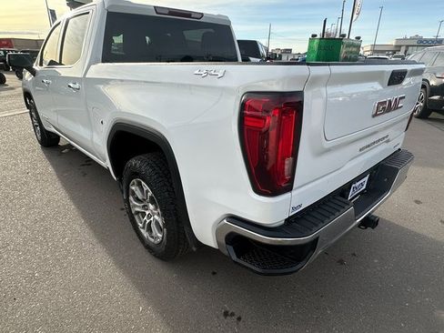 Used 2023 GMC Sierra 1500 SLT image 6