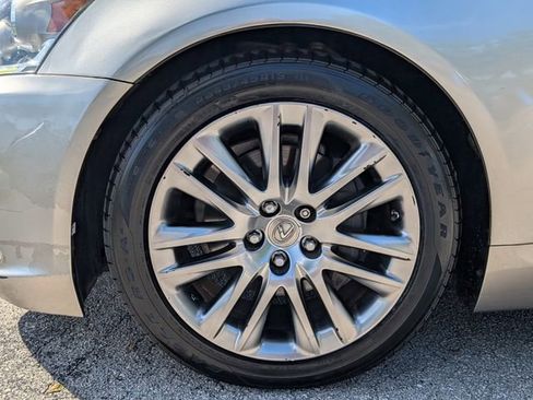 Used 2016 Lexus LS 460 image 6