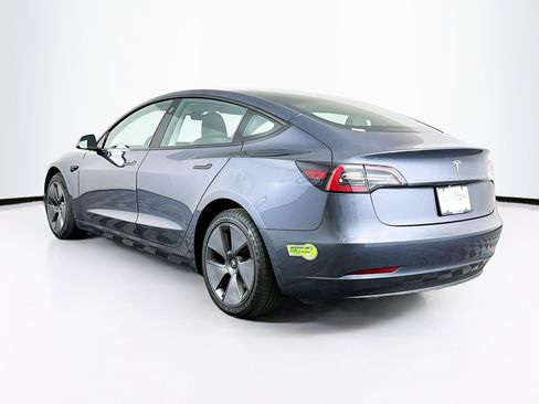 Used 2023 Tesla Model 3 Standard Range image 5