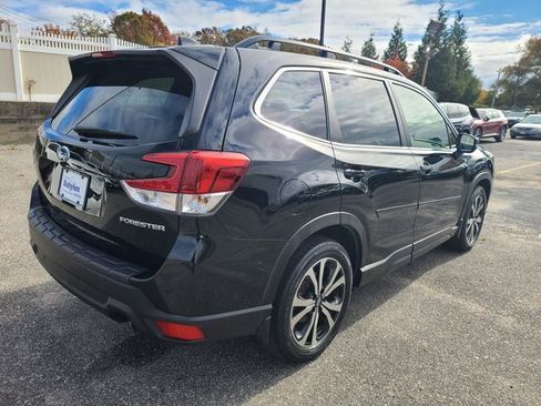 Used 2022 Subaru Forester Limited image 4