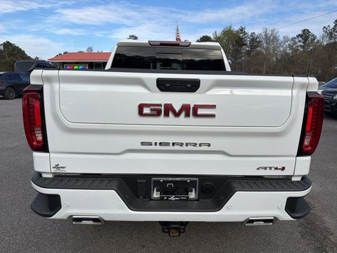Used 2025 GMC Sierra 1500 AT4 w/ AT4 Preferred Package AWD/4WD image 5