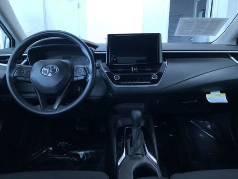 Certified 2025 Toyota Corolla LE image 17