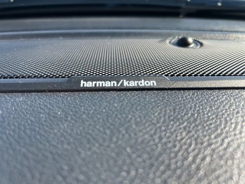 Used 2021 RAM 1500 Laramie AWD/4WD image 16