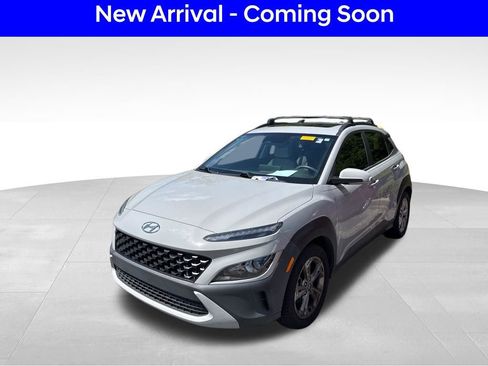 Certified 2022 Hyundai Kona SEL w/ Convenience Package image 1