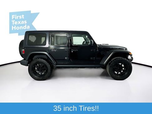 Used 2021 Jeep Wrangler Unlimited Sport image 9