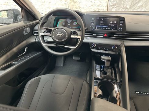 New 2026 Hyundai Elantra Blue image 15