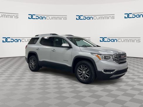 Used 2017 GMC Acadia SLT AWD/4WD image 2
