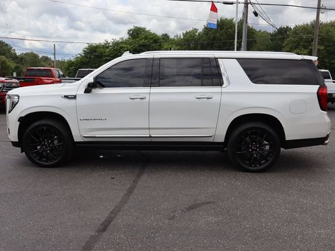 Used 2024 GMC Yukon XL Denali w/ LPO, Floor Liner Package AWD/4WD image 39