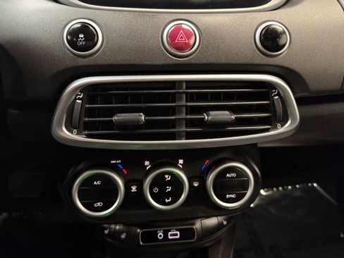 Used 2016 FIAT 500X Trekking image 32